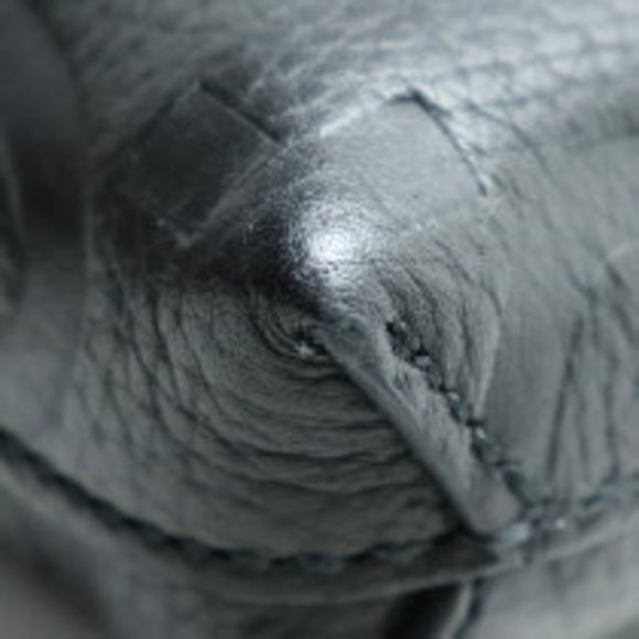 Gucci Jumbo GG Crossbody Black - Picture 6 of 7